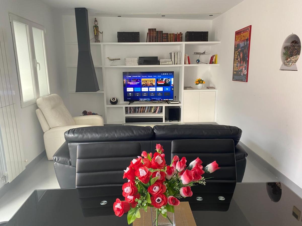 Apartamento En Madrid Rio Con Parking Gratuito Екстер'єр фото