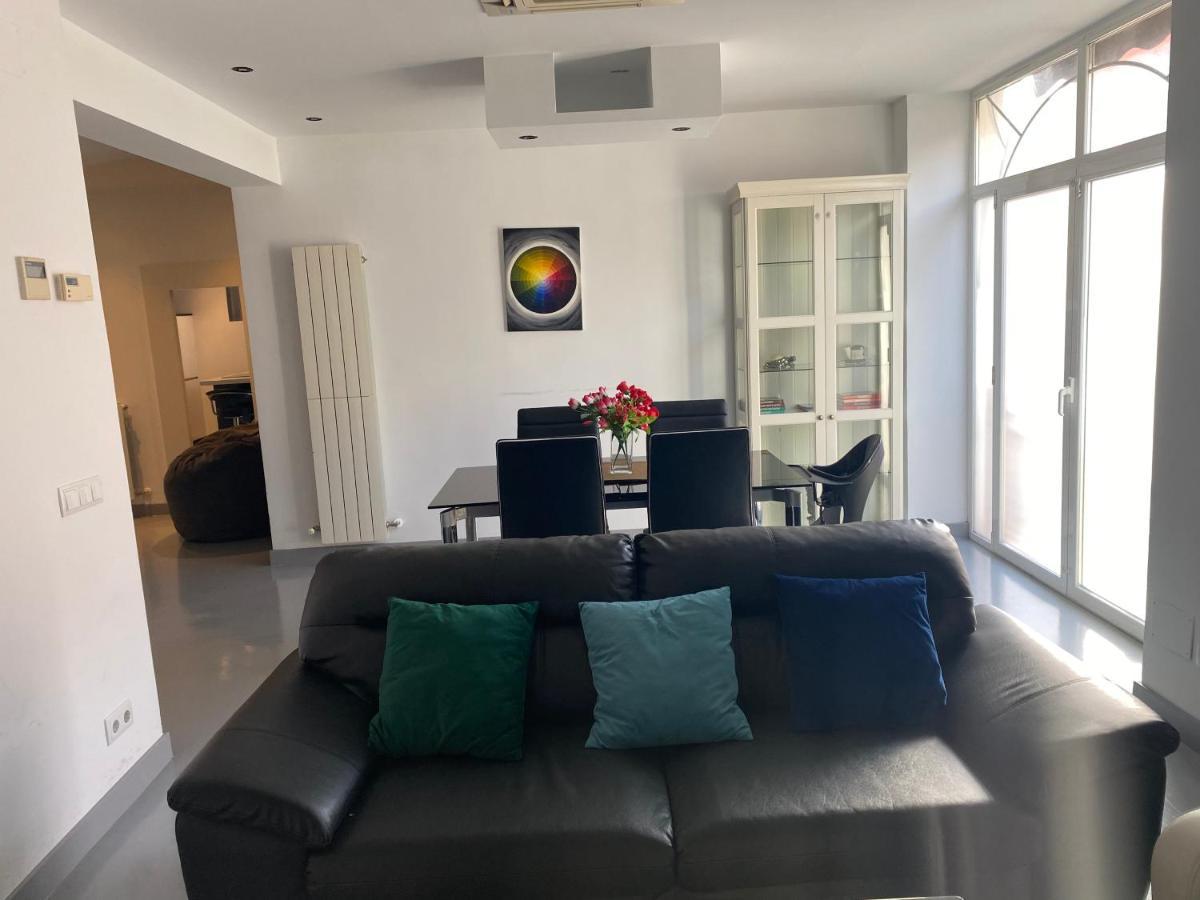 Apartamento En Madrid Rio Con Parking Gratuito Екстер'єр фото