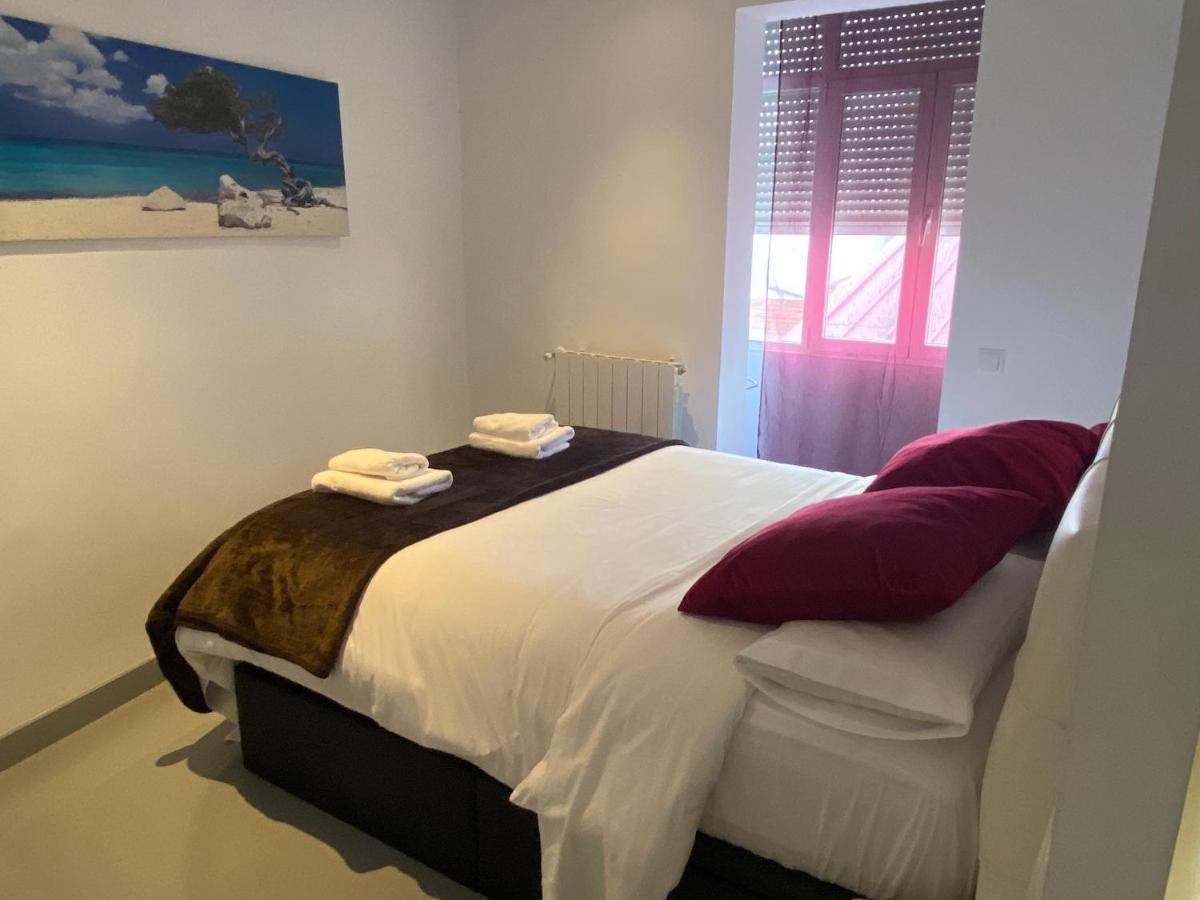 Apartamento En Madrid Rio Con Parking Gratuito Екстер'єр фото