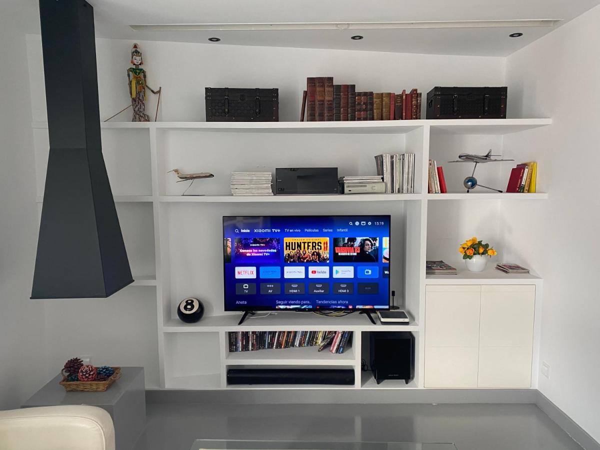 Apartamento En Madrid Rio Con Parking Gratuito Екстер'єр фото