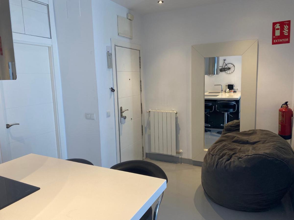 Apartamento En Madrid Rio Con Parking Gratuito Екстер'єр фото